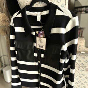 TRENDY, STYLISH, Spring, Summer, Fall OR Winter Black and White Stripe Top!